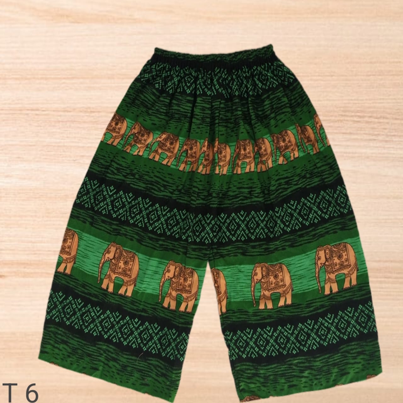 3 Piece Set Ladies 3/4 Pant, Women's Elephant Print Shorts, Casual and Comfortable for Girls - Image 6