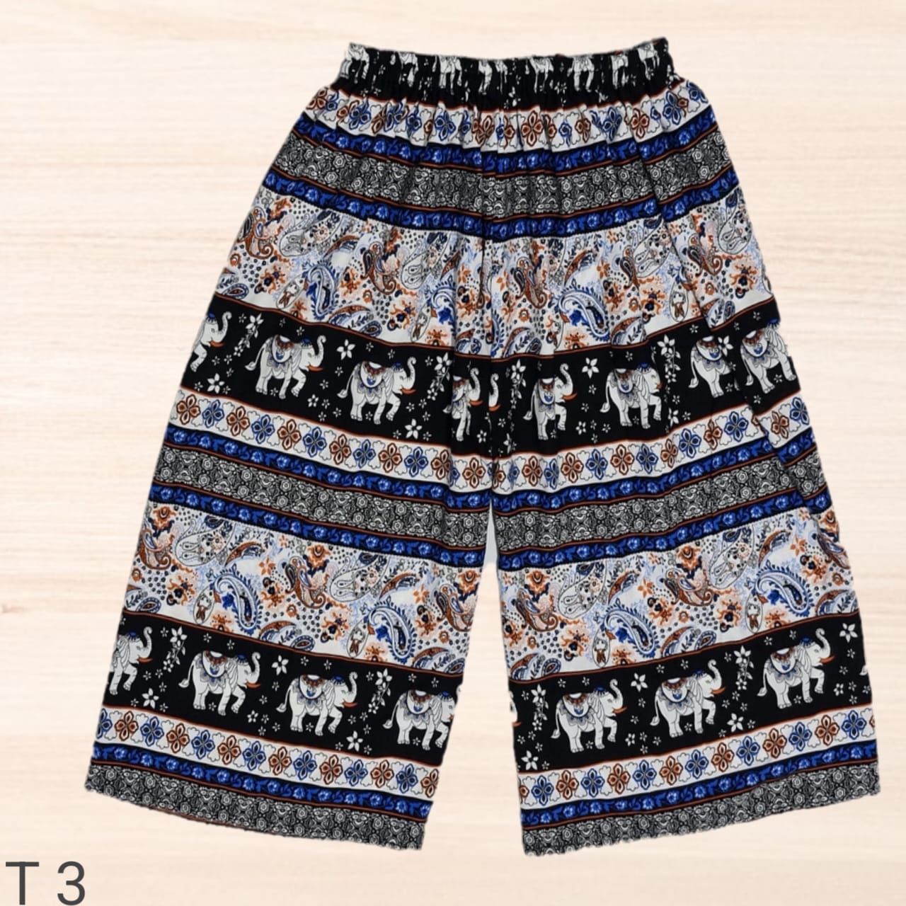 3 Piece Set Ladies 3/4 Pant, Women's Elephant Print Shorts, Casual and Comfortable for Girls - Image 8